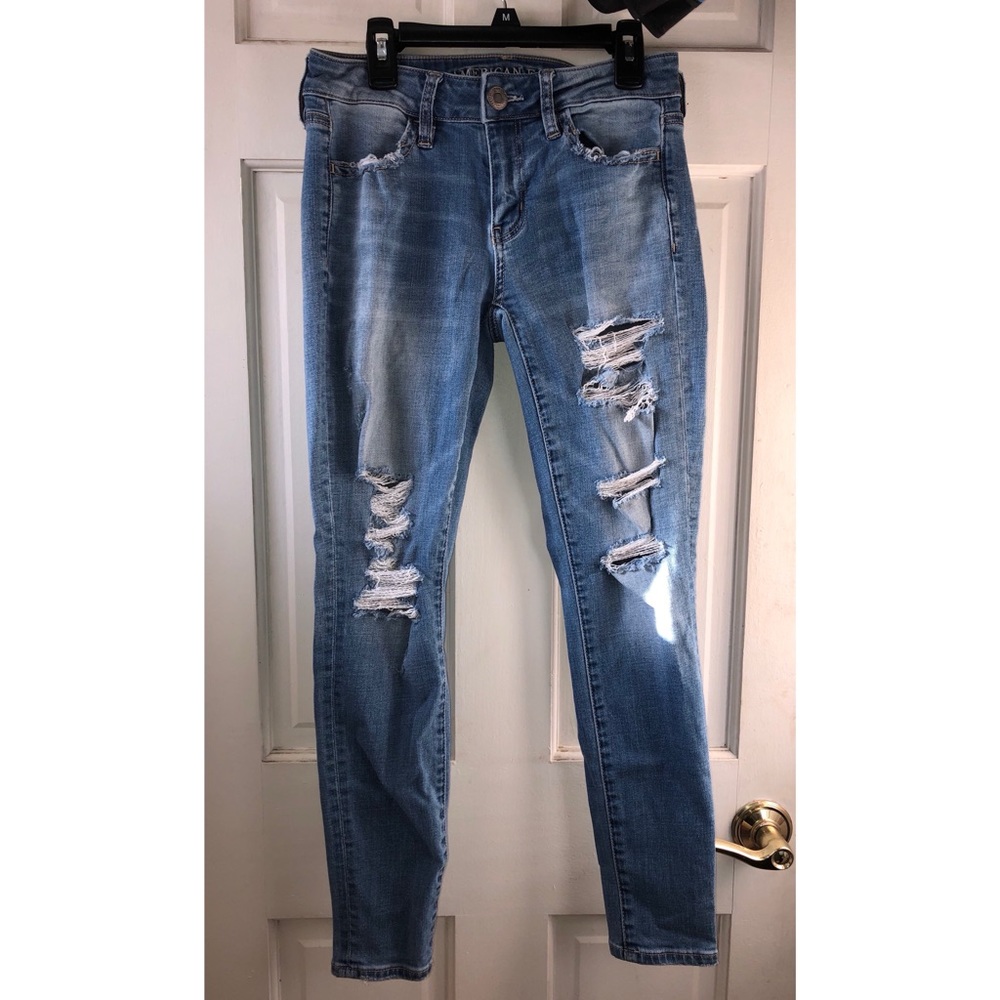 American Eagle Jeans 🦋💖 - Picture 1 of 4